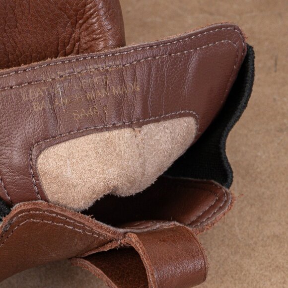 Bernardo Women Dublin Brown Leather Slip-on Chelsea Ankle Boots sz 6 - Picture 7 of 8